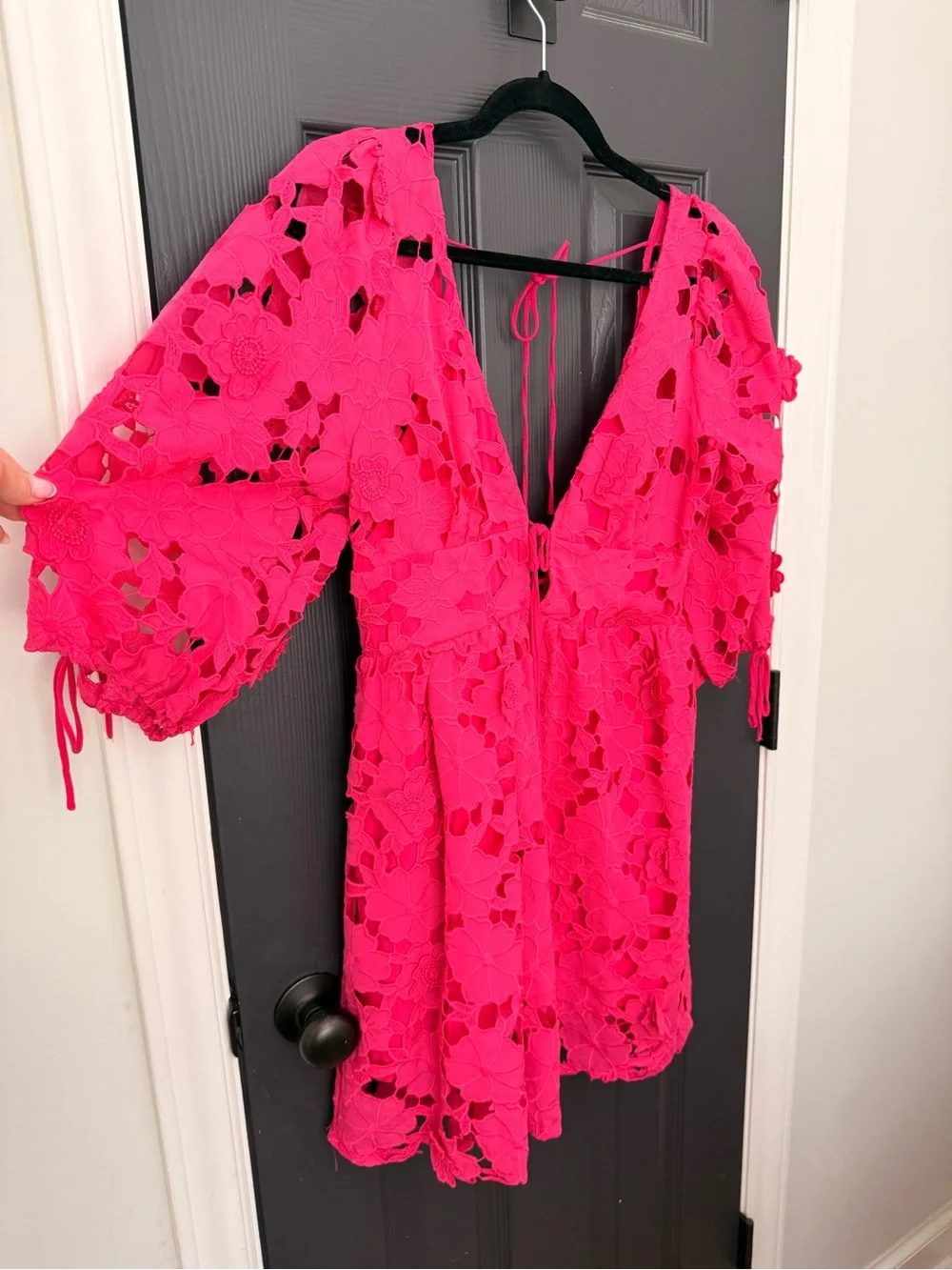 Storia | Hot Pink Floral Lace Mini Dress